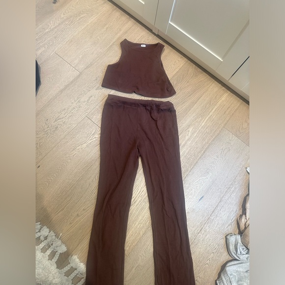 Brown set from princess polly - Picture 1 of 1